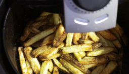Sådan laver du pommes frites i airfryeren